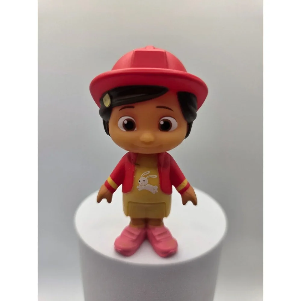 Cocomelon Nina Wearing Fireman Outfit Moonbug Action Figure Jazwares 2022 /D2 - Picture 1 of 5